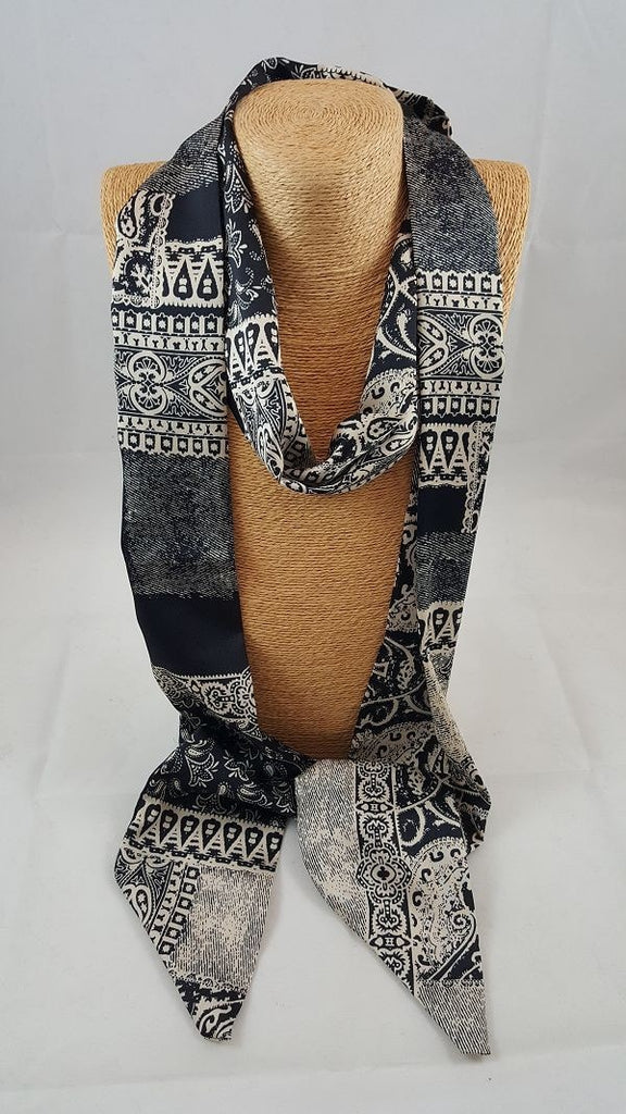 Black print skinny scarf